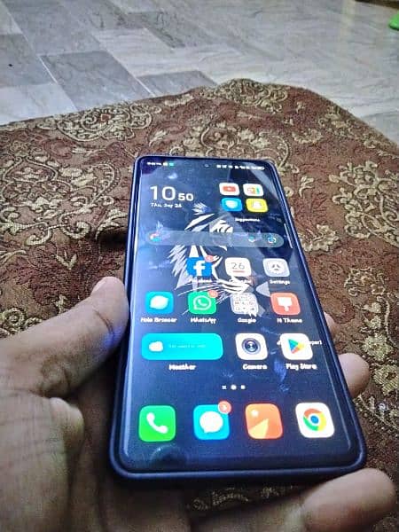 Camon 20 8/256 AMOLED display 2