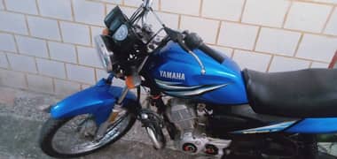 Yamaha YB125z