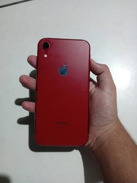 iPhone XR sim working with box and charger 6