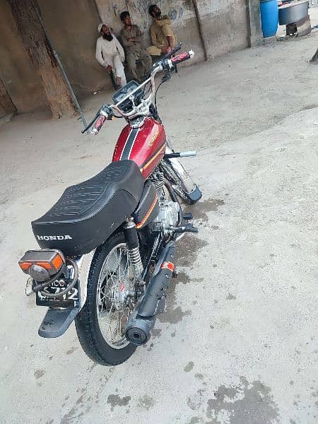 Honda 125 (2018) 2