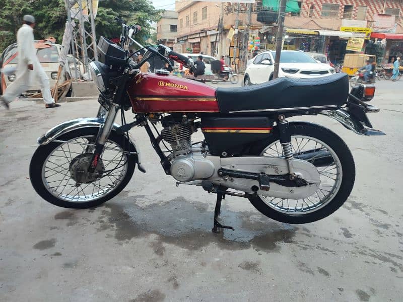 Honda 125 (2018) 3