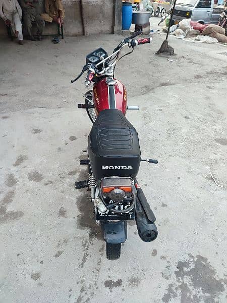 Honda 125 (2018) 5