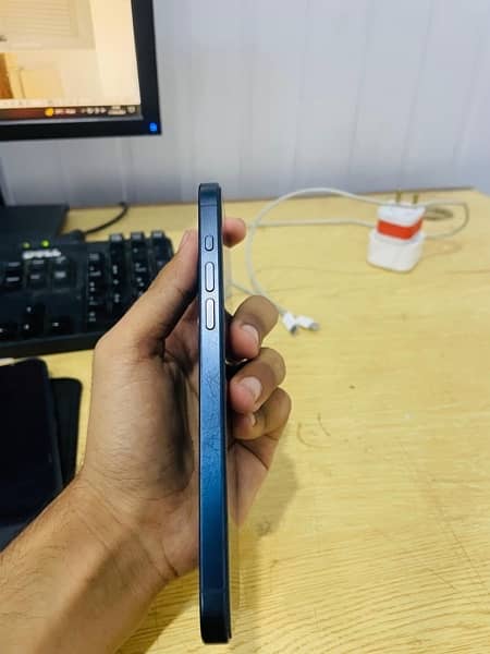 iPhone 15 pro max jv 256gb 1