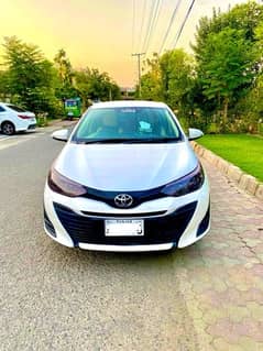 Toyota Yaris For sale and Exchange with automatic car