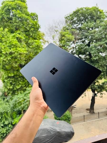 Microsoft Surface Laptop 3 2