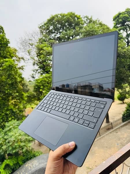 Microsoft Surface Laptop 3 17