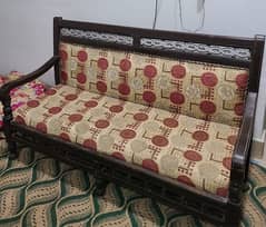 5 Seater Sofa for Sell ( Good looking and New Design