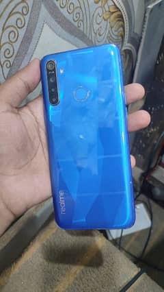 realme 5 4/64