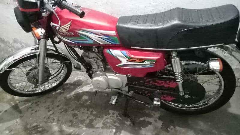 Honda 125 2023 first hand 3