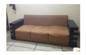 7 seater Sofa Set ( Urgent sell )