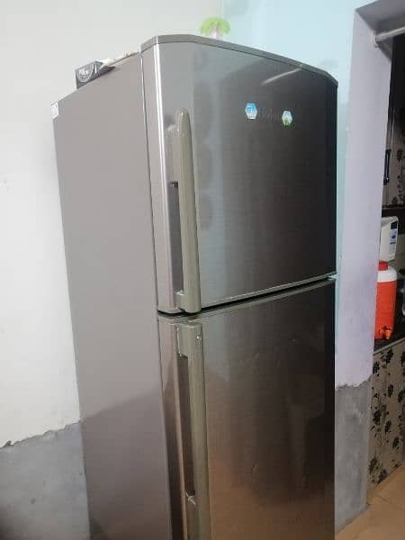 Haier Fridge in Good Condition 1