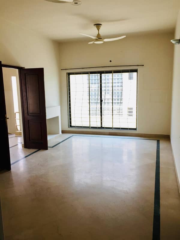 Knaal 2bed with drawing Dining upper portion for rent in dha phase 5 3