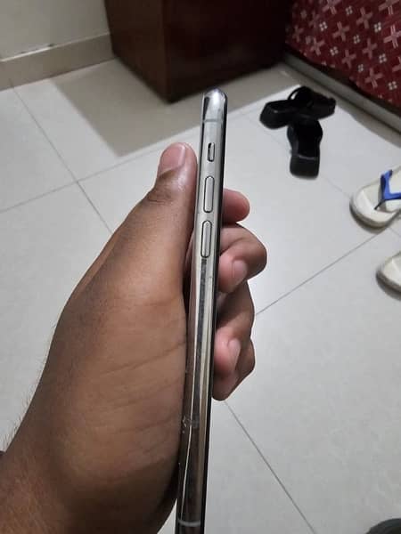 iphone 11 pro pta approved 3