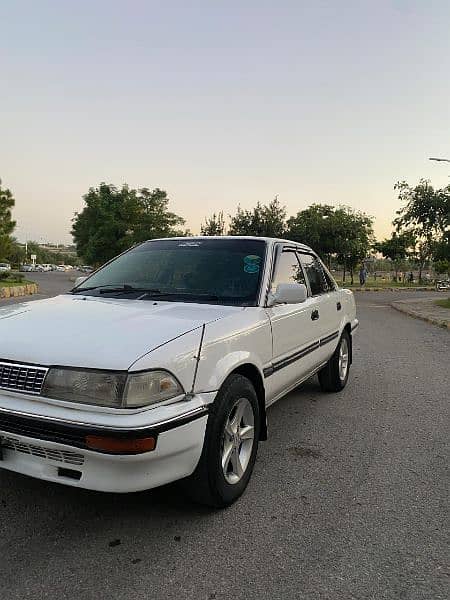 Toyota Corolla 2.0 D 1988 4