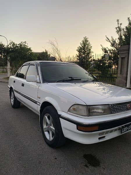 Toyota Corolla 2.0 D 1988 7