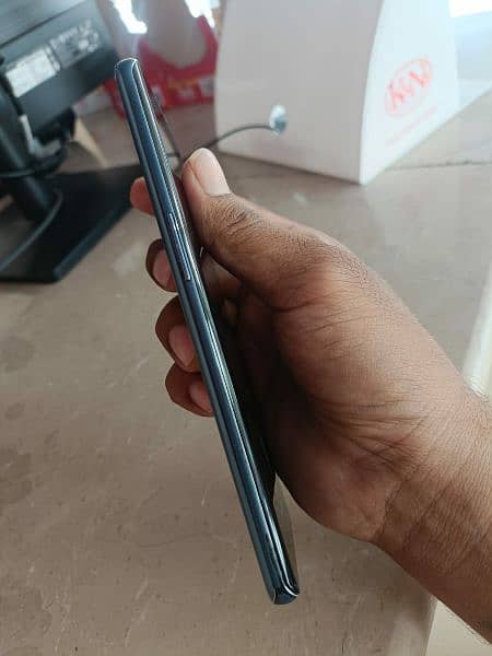 ONEPLUS 8 PATCHED 8/128 3