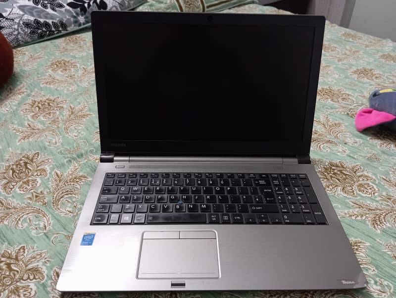 TOSHIBA i7 6Gen for Sale 2