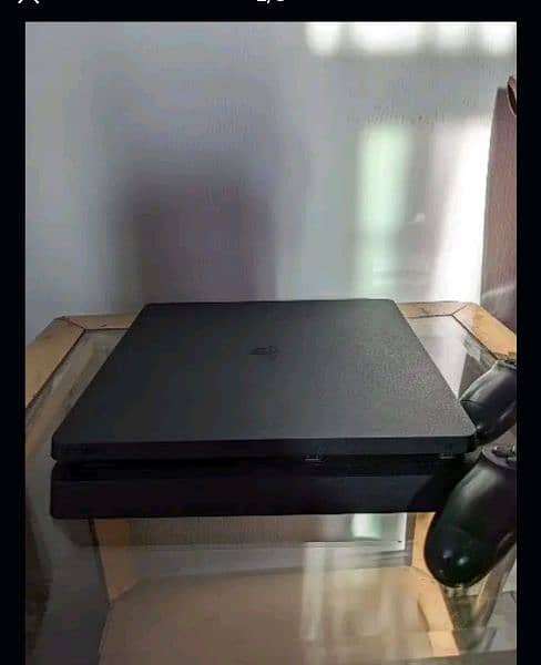 PS4 slim 2