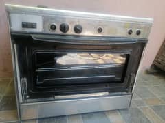 Techno gas Oven in Good condition