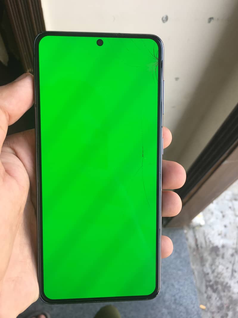 Samsung S21 5g Non pta front glass crack exchange possible only iphon 11