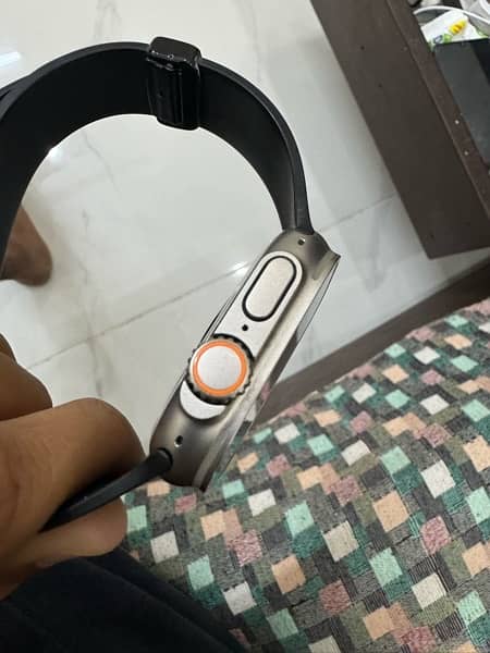 Apple watch ultra 2 titanium 2