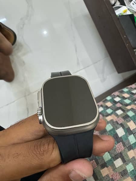 Apple watch ultra 2 titanium 5