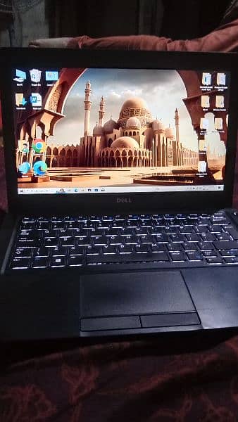 Toshiba laptop,used 0