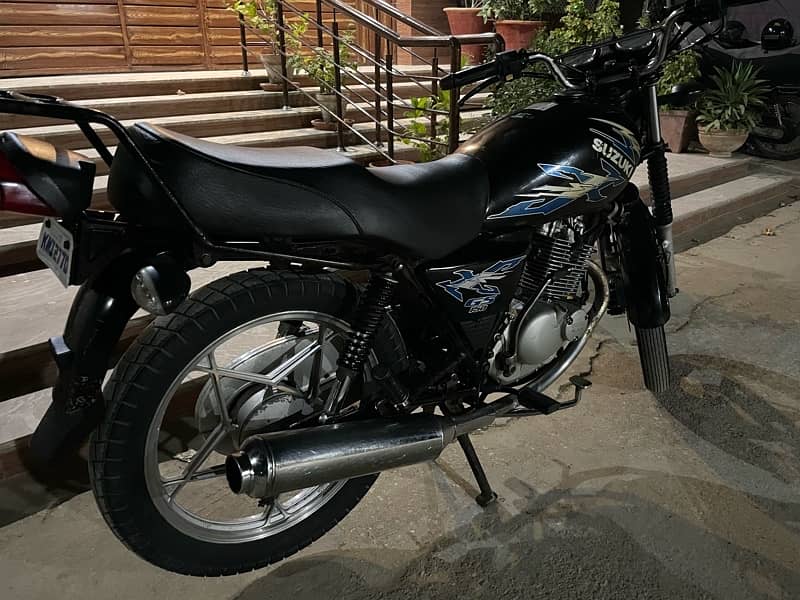 Suzuki 150 SE 2019 5