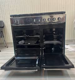 cooking range with 4 burners, 1 deep fryer, Baking & grilled ovens