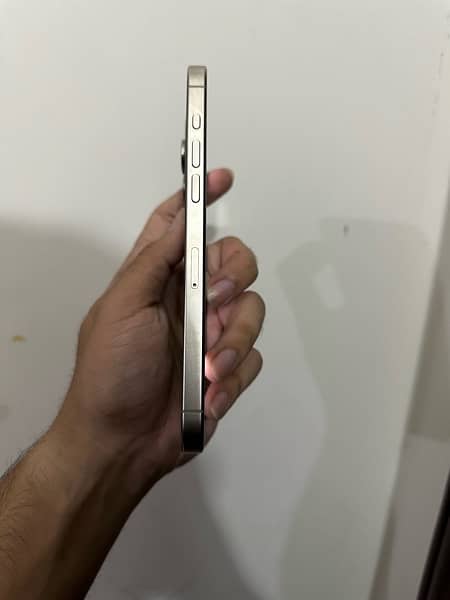 iPhone 15 Pro Max 256gb PTA Approved 3