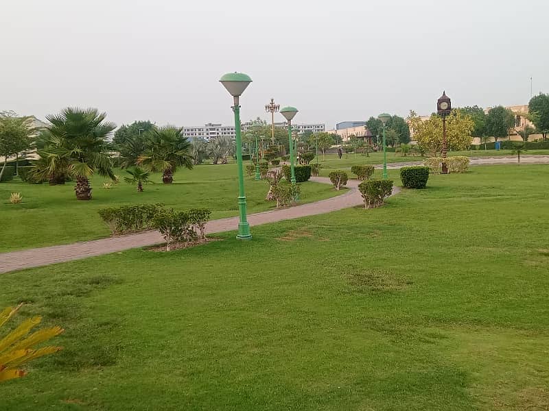 5 Marla Possession Plot in Bahria Orchard Low Cost Block E 3