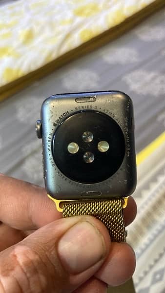 apple watch series 3 42mm 4