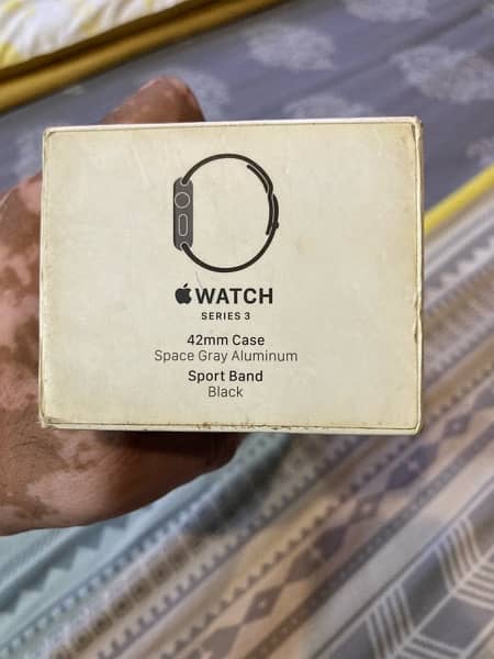 apple watch series 3 42mm 7