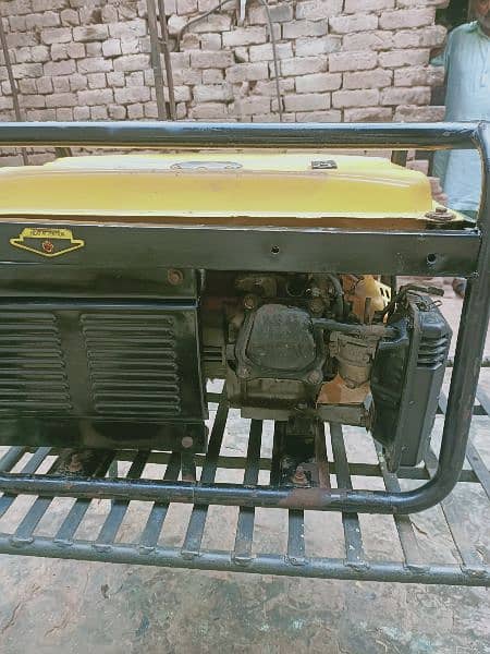 2.5kva generator for sale, condition 9/10 1