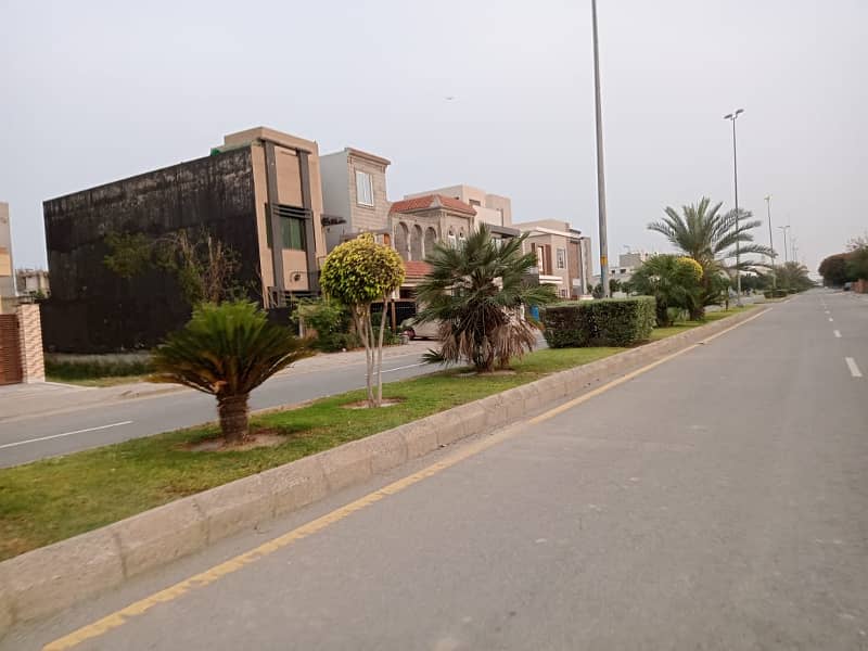 5 Marla Plot in Bahria Orchard Low Cost Block J 10