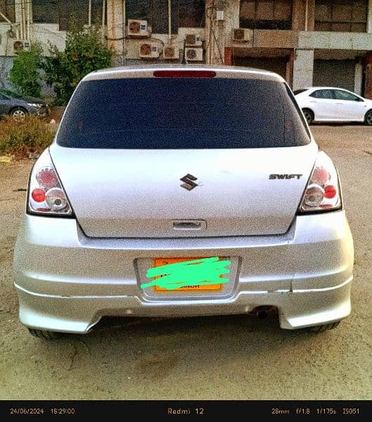 Suzuki Swift 2011 3