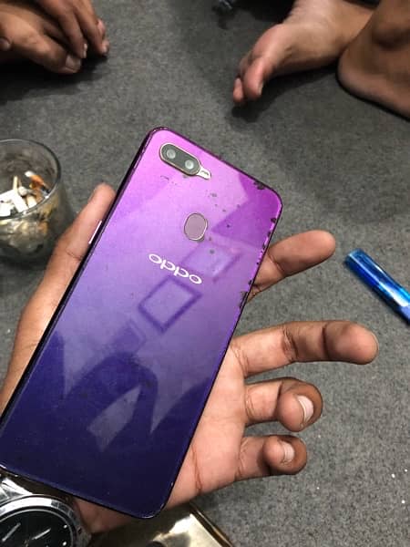 Oppo f9 pro 4