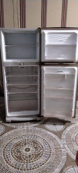 GHAR KA KAM USED SHUDA FRIDGE 0331 8094452 2