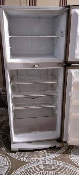 GHAR KA KAM USED SHUDA FRIDGE 0331 8094452 4