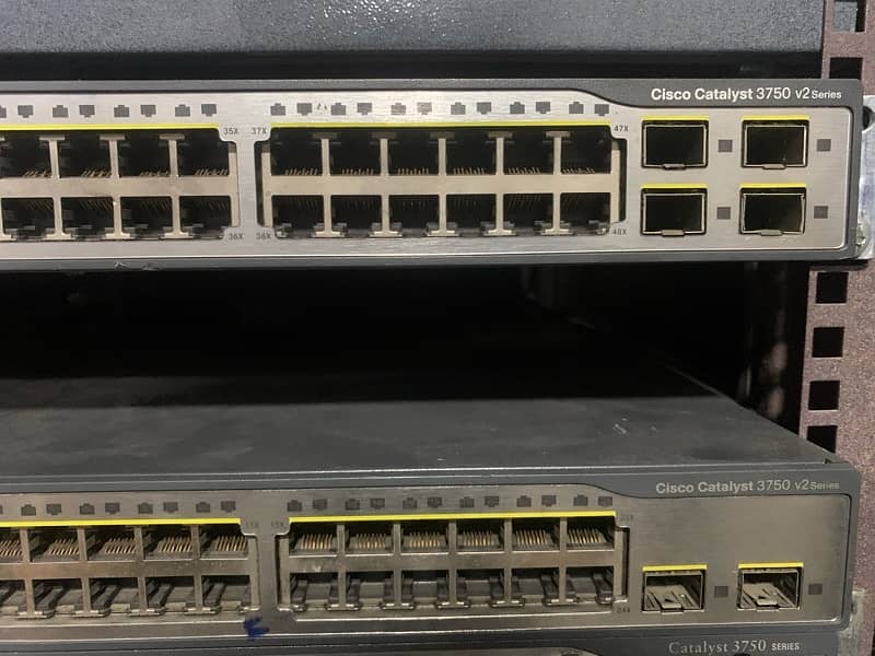 Cisco networking Switches for Sale in great condition 3