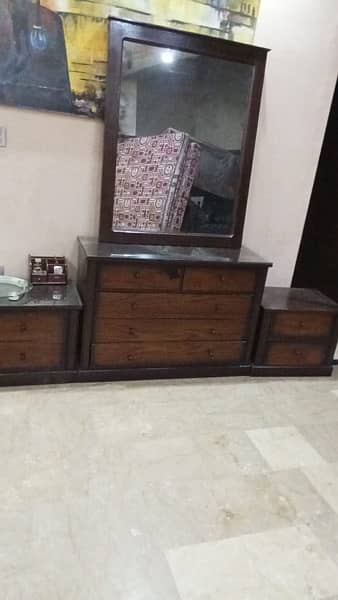 wooden bed with 2 side tables and dressing table 2