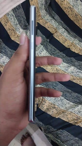 Samsung note 9 4