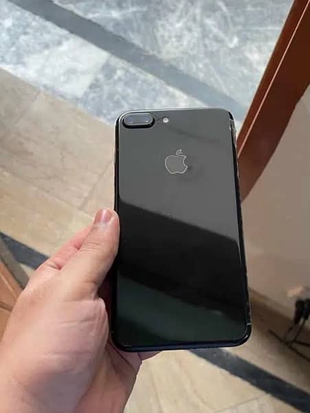 iPhone 7plus 128gb pta approved 0347-0606029 1