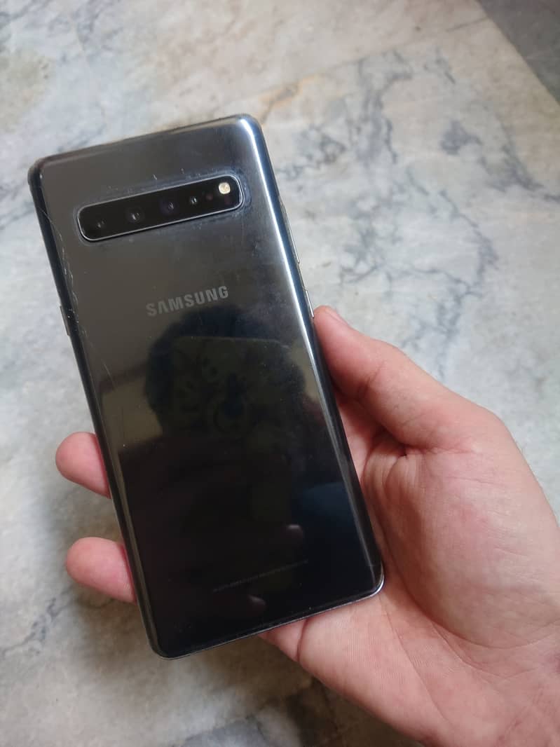 Samsung Galaxy S10 5G 8/256 1