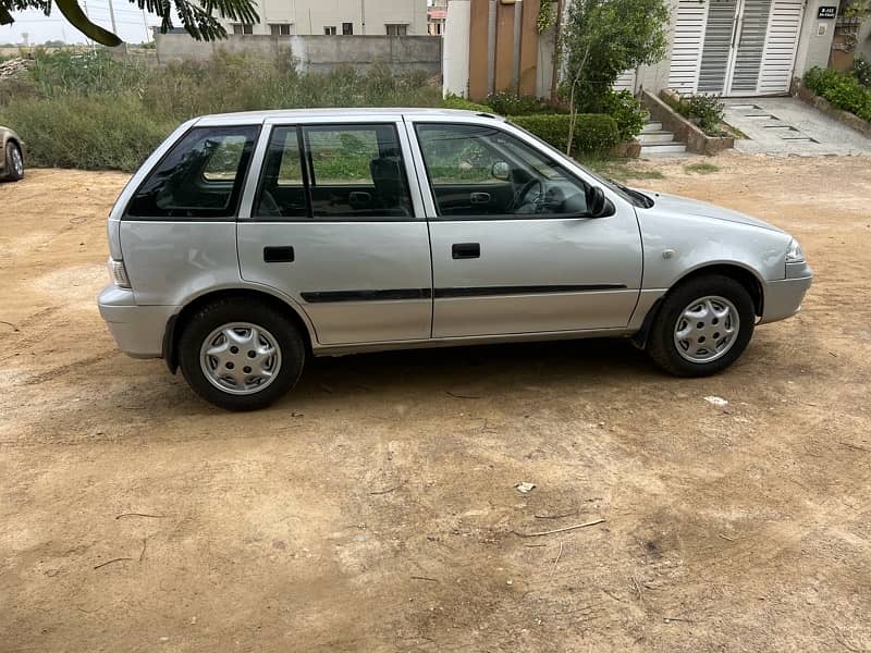 Suzuki Cultus VXR 2015 7