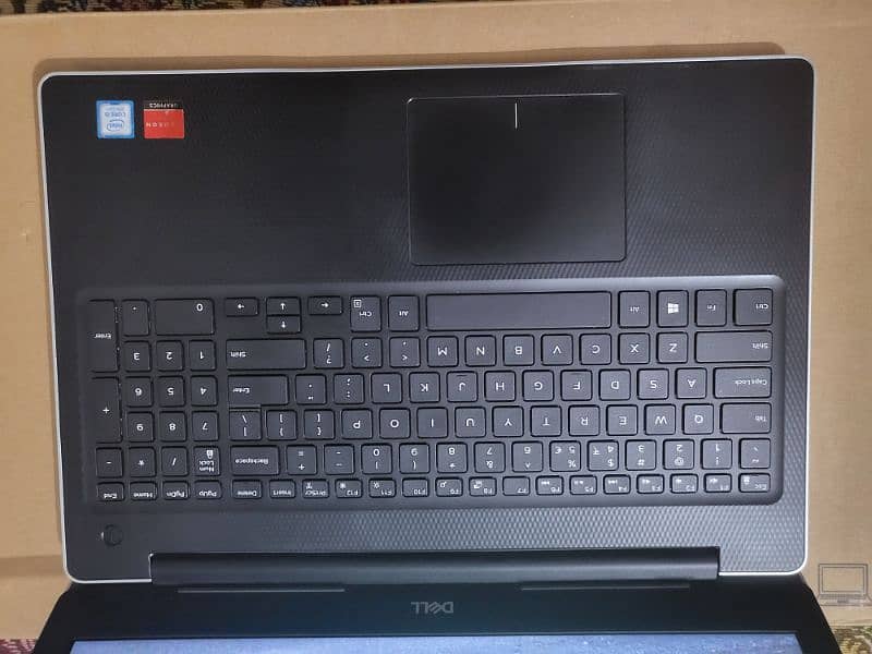 Dell Inspiron 3580 i5 Radeon Graphics 4