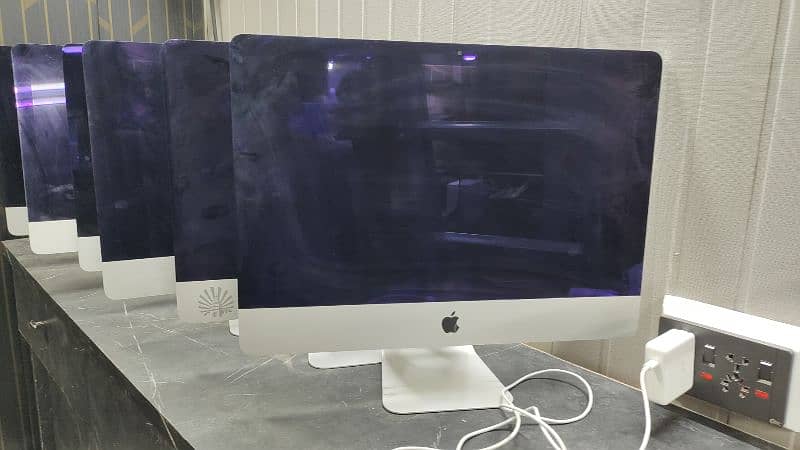 imac late 2015 core i. 5 16/512 0