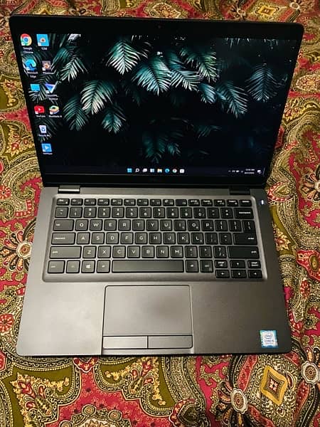 Dell Latitude 5300, i5 8th generation, 8GB ram 256GB SSD 2