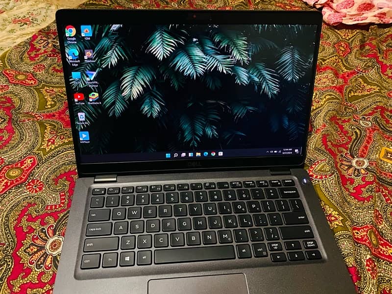 Dell Latitude 5300, i5 8th generation, 8GB ram 256GB SSD 3