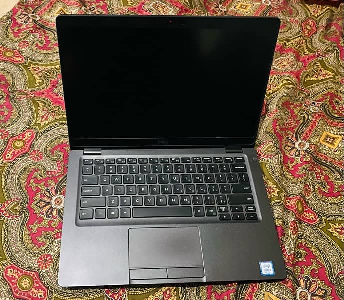 Dell Latitude 5300, i5 8th generation, 8GB ram 256GB SSD 5